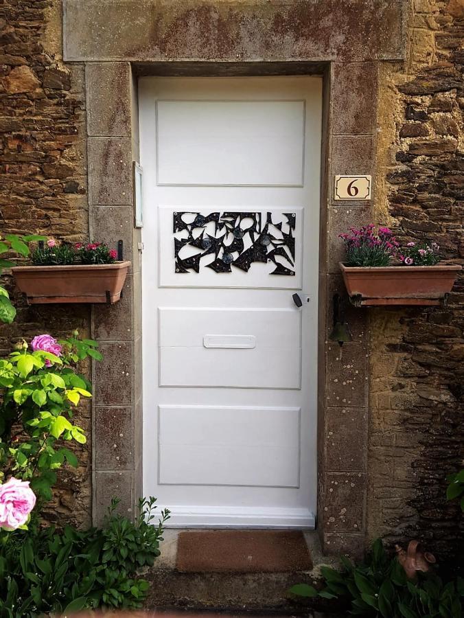 B&B L'Atelier du Presbytère Saint-Maugan Exterior foto