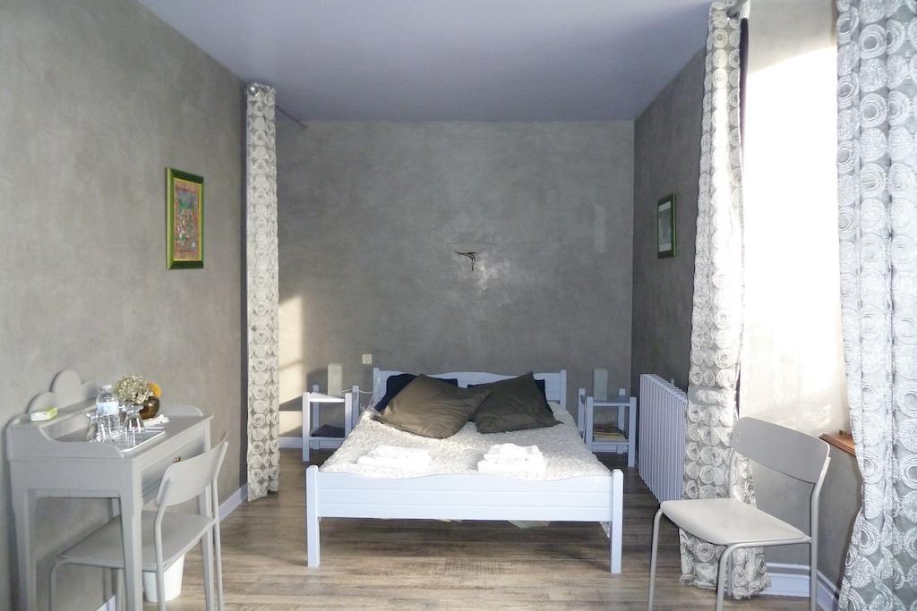 B&B L'Atelier du Presbytère Saint-Maugan Zimmer foto