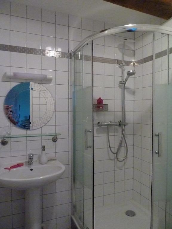 B&B L'Atelier du Presbytère Saint-Maugan Zimmer foto